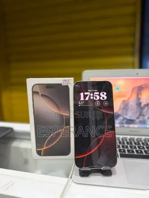 Apple iPhone 16 Pro Max 256 GB Or rose