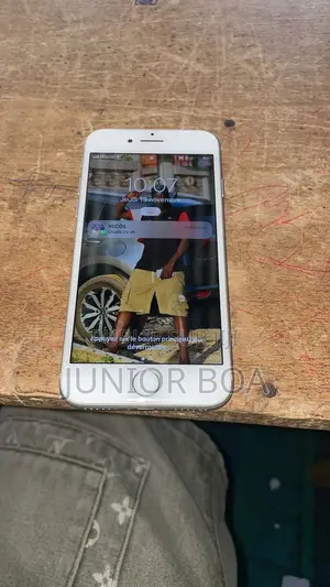 New Apple iPhone 7 32 GB Blanc