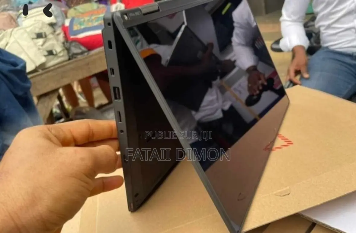 New Lenovo ThinkPad Yoga 8GB Intel Core I5 SSD 256GB