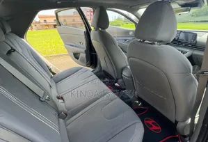 Hyundai Elantra 2023 Black