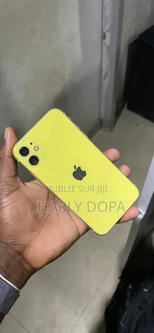 Apple iPhone 11 64 GB Jaune