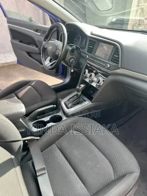 Hyundai Elantra 2020 Blue