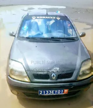 Photo - Renault Logan 2005 Gris