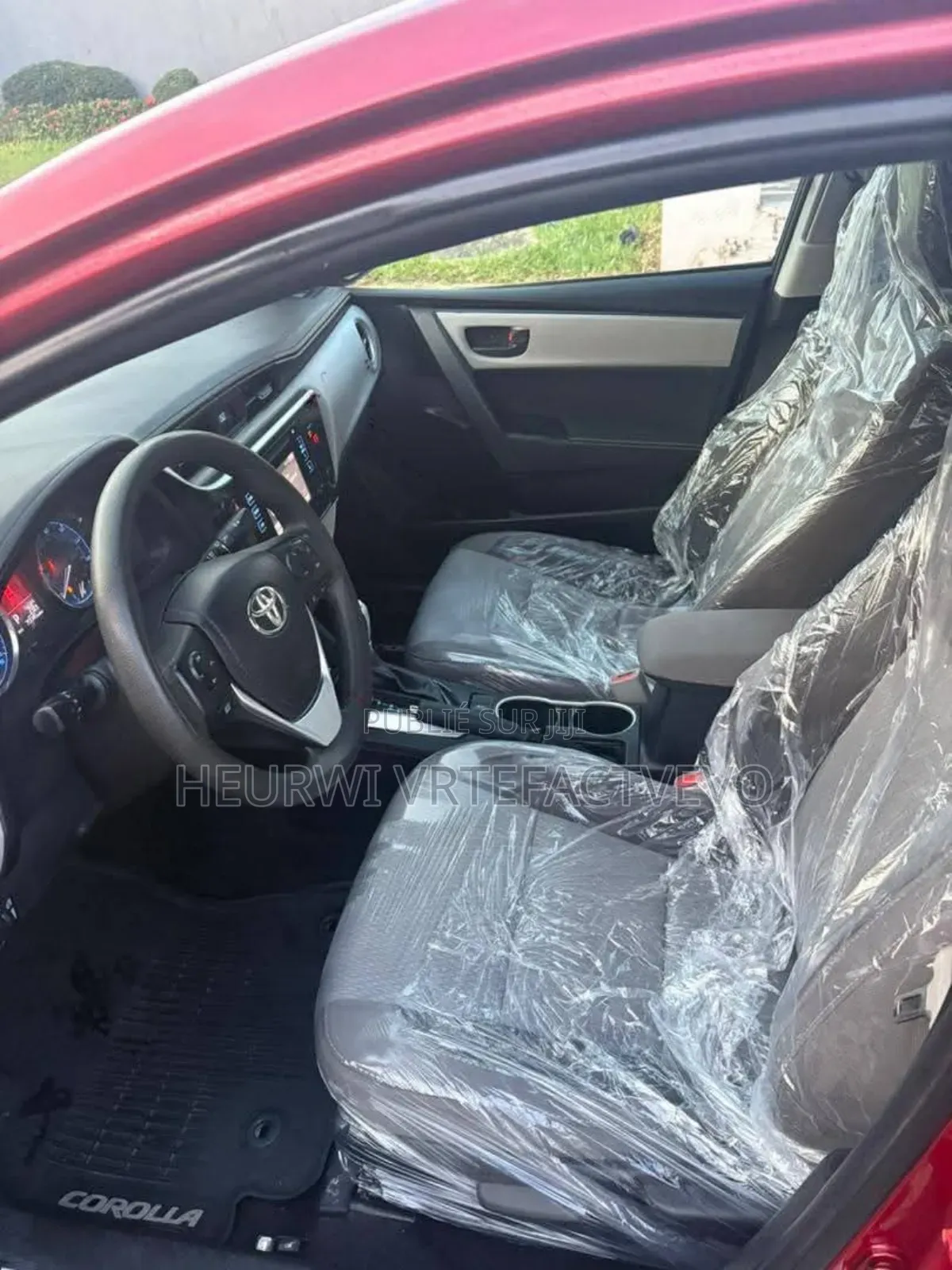 Toyota Corolla SE (1.8L 4cyl 2A) 2019 Rouge