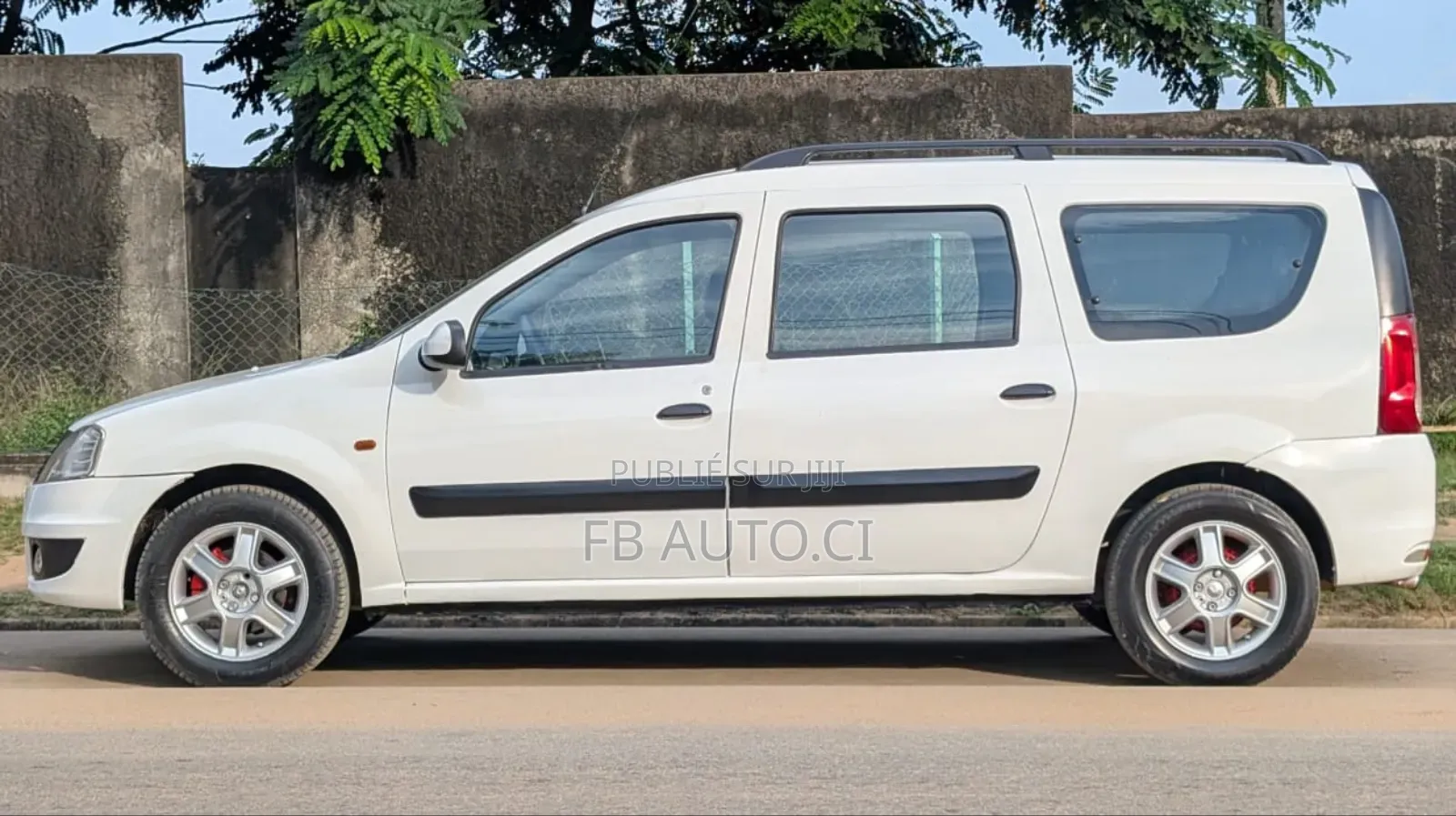 Renault Logan 2013 Blanc