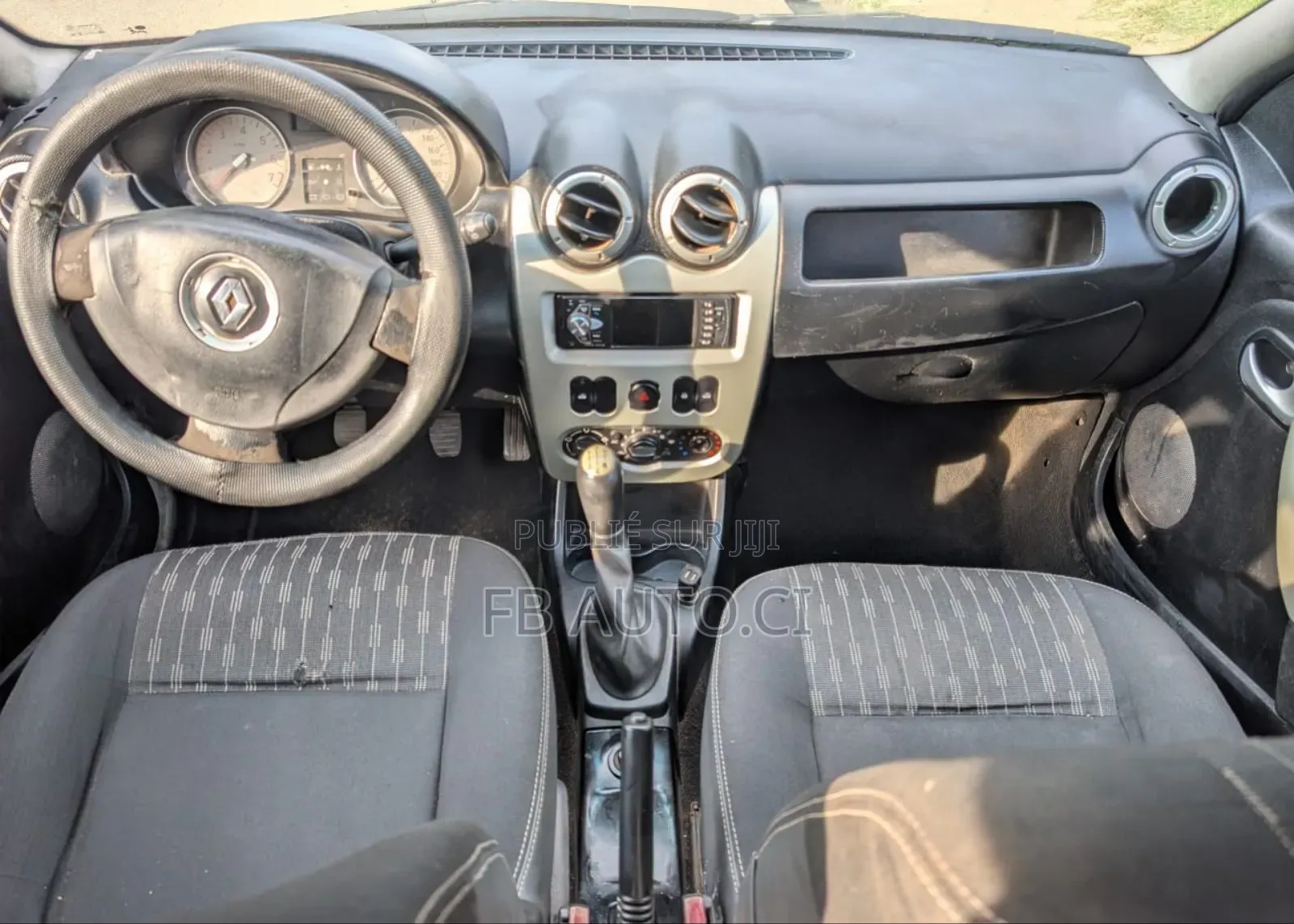 Renault Logan 2013 Blanc