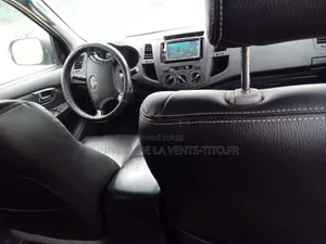 Toyota Hilux 2.0 VVT-i 2010 Black