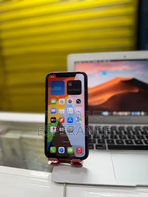 Apple iPhone 11 128 GB Rouge