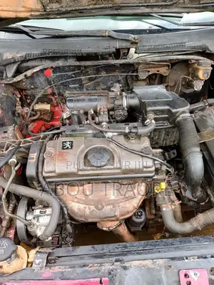 Peugeot 306 1999 Rouge