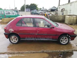 Peugeot 306 1999 Rouge