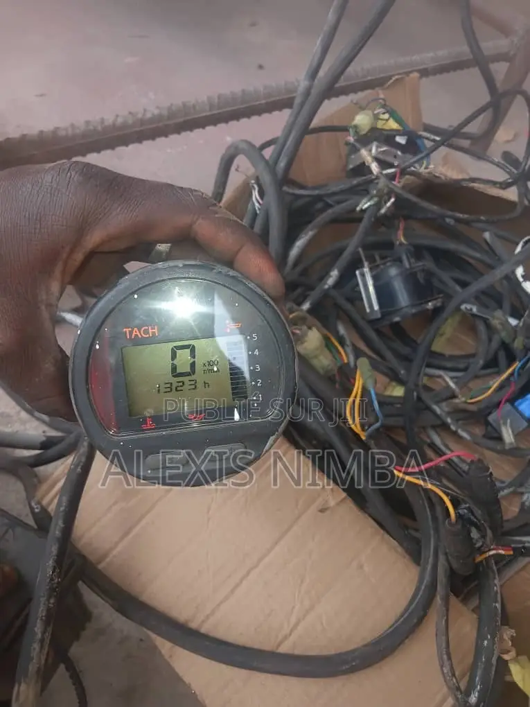 Deux Moteur Yamaha 150cv en Vente