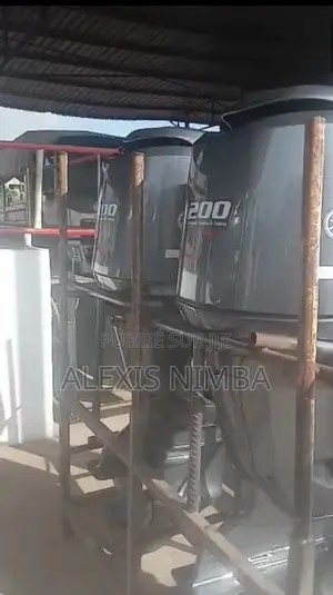 2 Moteur De 200cv Yamaha en Vente