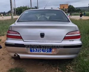 Peugeot 406 Coupe 2002 Gris