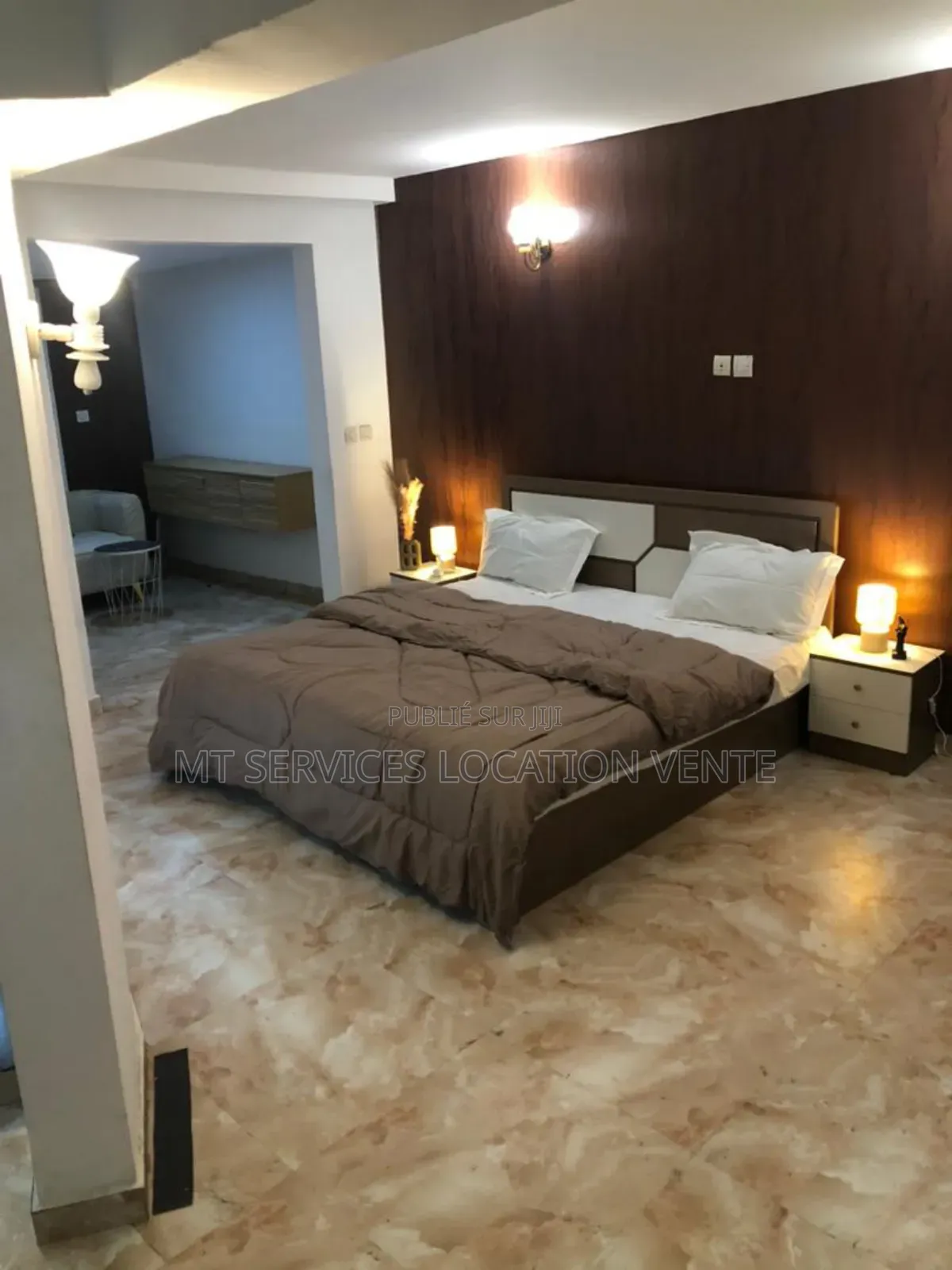 Furnished 1chbre Appartement dans Mt Service Location, Cocody à Louer