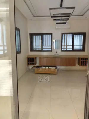 5chbre Duplex dans Cocody à Louer