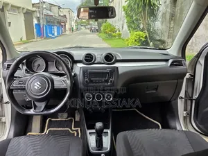 Suzuki Swift RS 2021 Gris