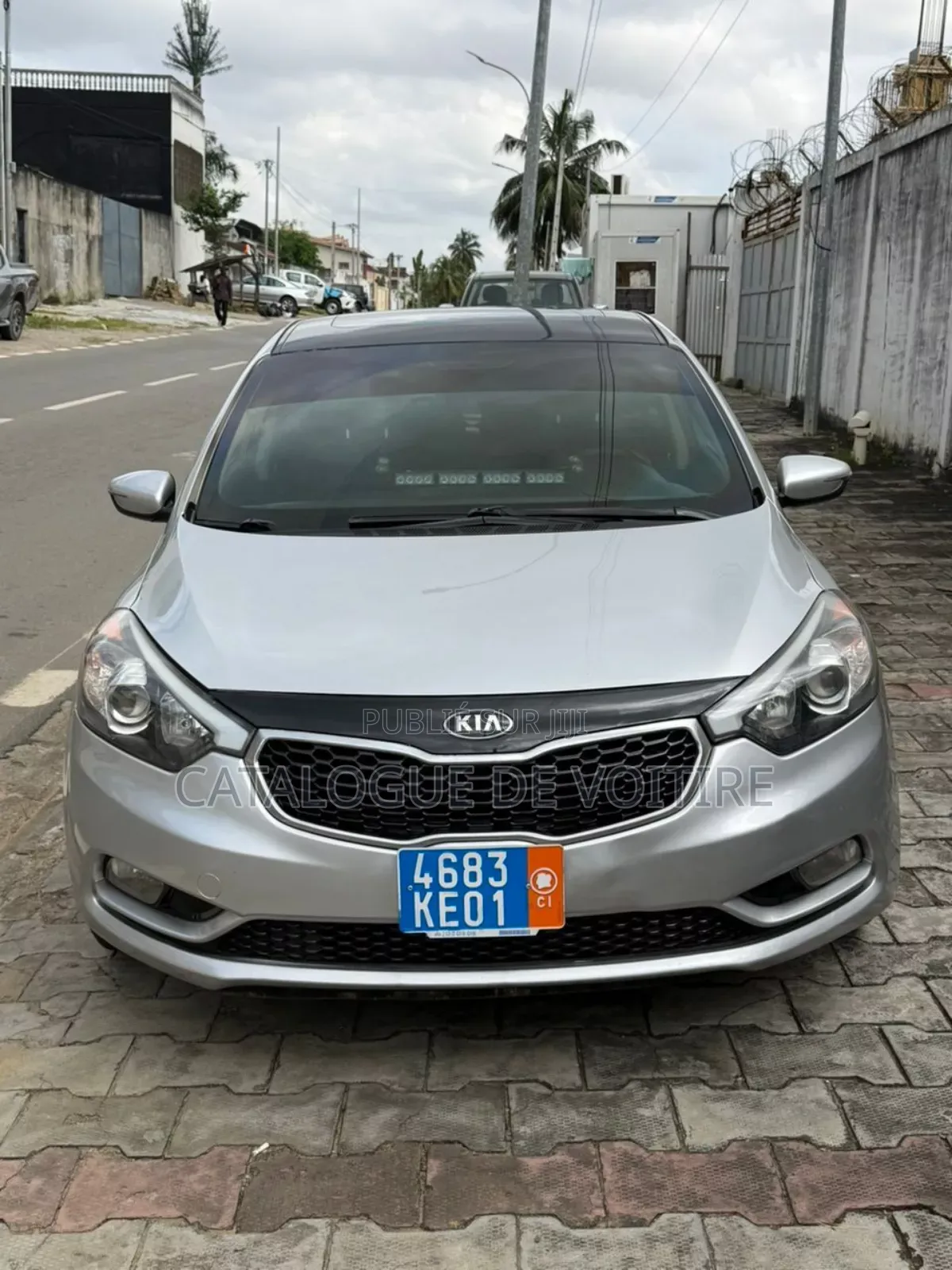 Kia Forte 2021 Gris