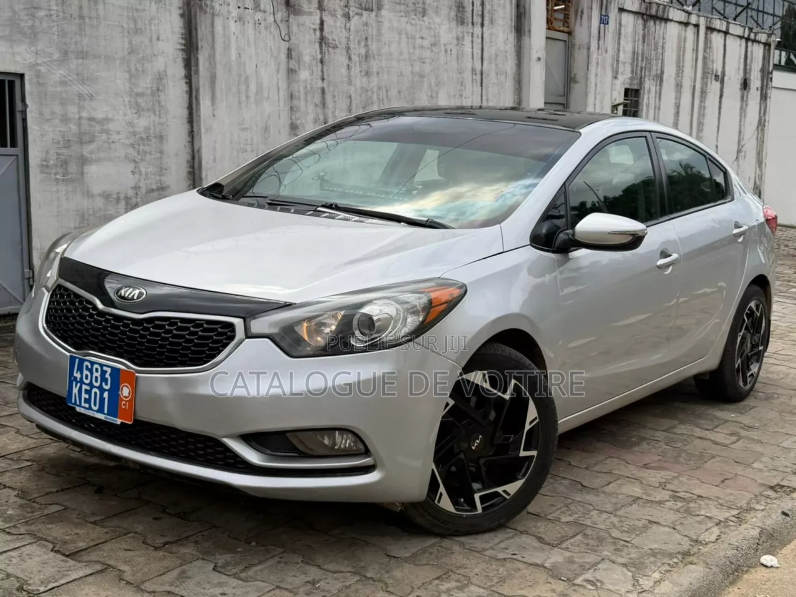 Kia Forte 2021 Gris