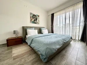 Furnished 3chbre Appartement dans Lollo, Marcory à Vendre