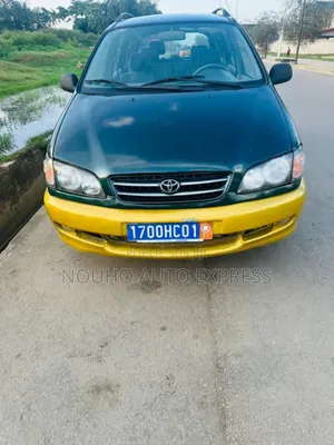 Photo - Toyota Picnic 2001 Vert