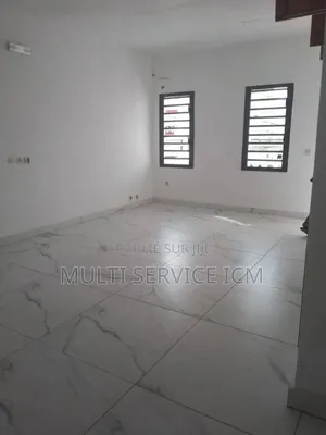 2chbre Blocs d'appartements dans Ismael Coulibaly, Cocody à Vendre