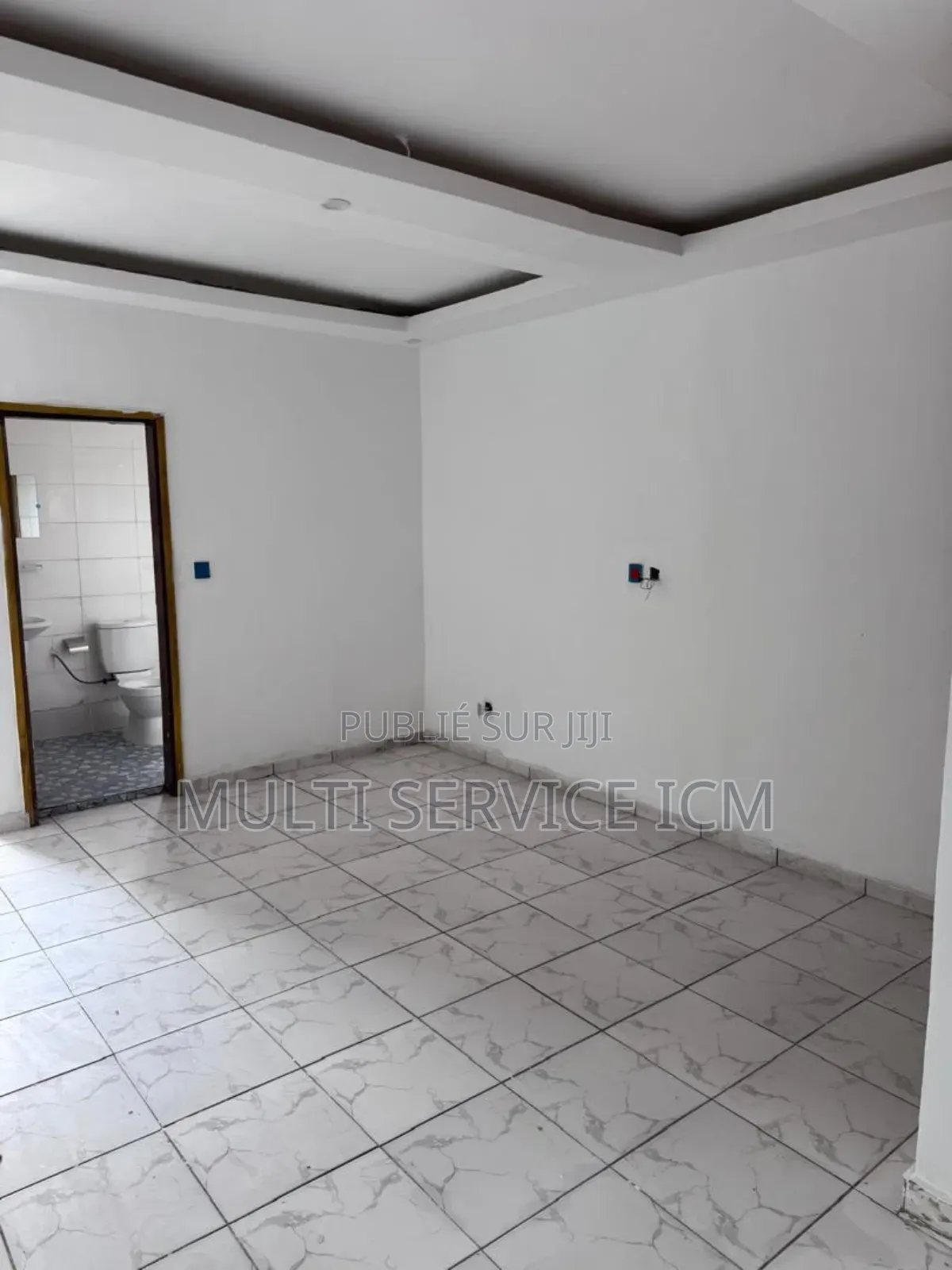 2chbre Blocs d'appartements dans Ismael Coulibaly, Cocody à Vendre