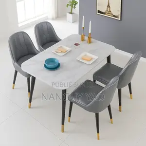 Table a Manger 4 Places