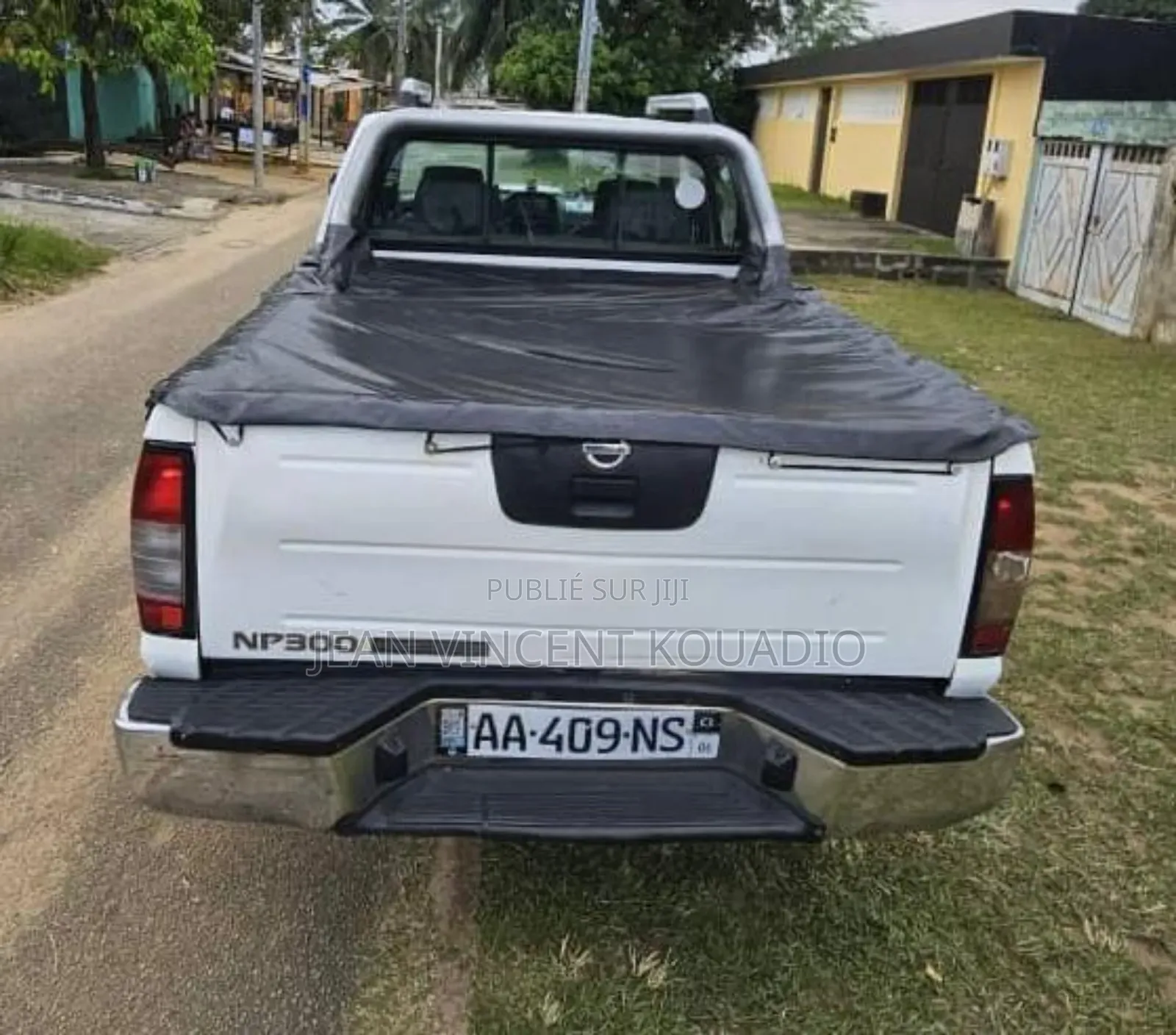 Nissan Hardbody 2020 Blanc