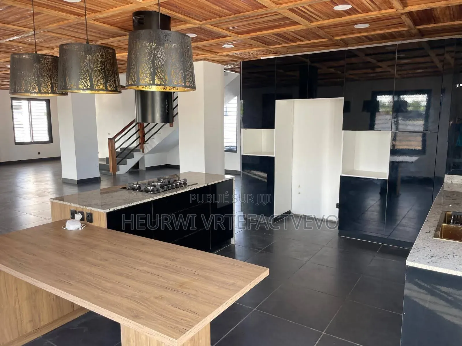 10chbre Duplex dans Bingerville Anan à Vendre