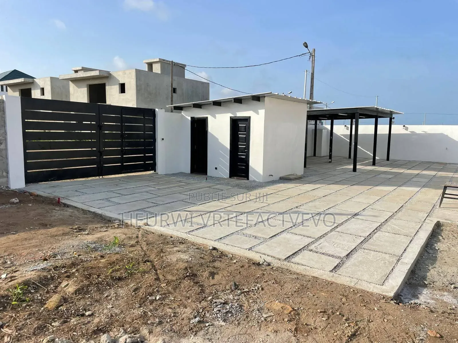 10chbre Duplex dans Bingerville Anan à Vendre