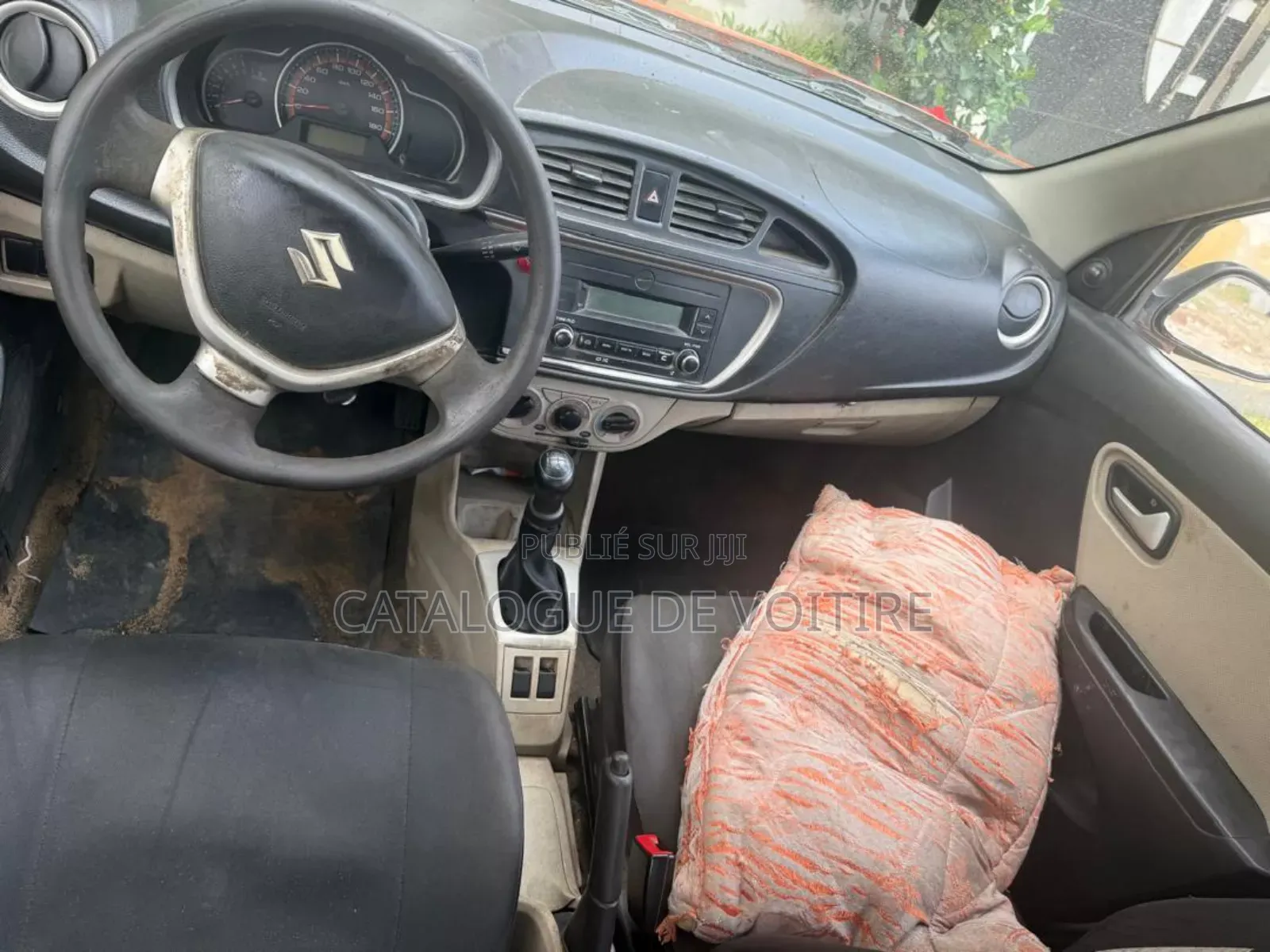 Suzuki Alto 2023 Orange