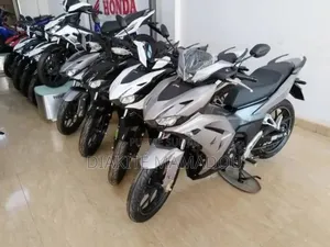 Photo - New Honda CB 2025 Black