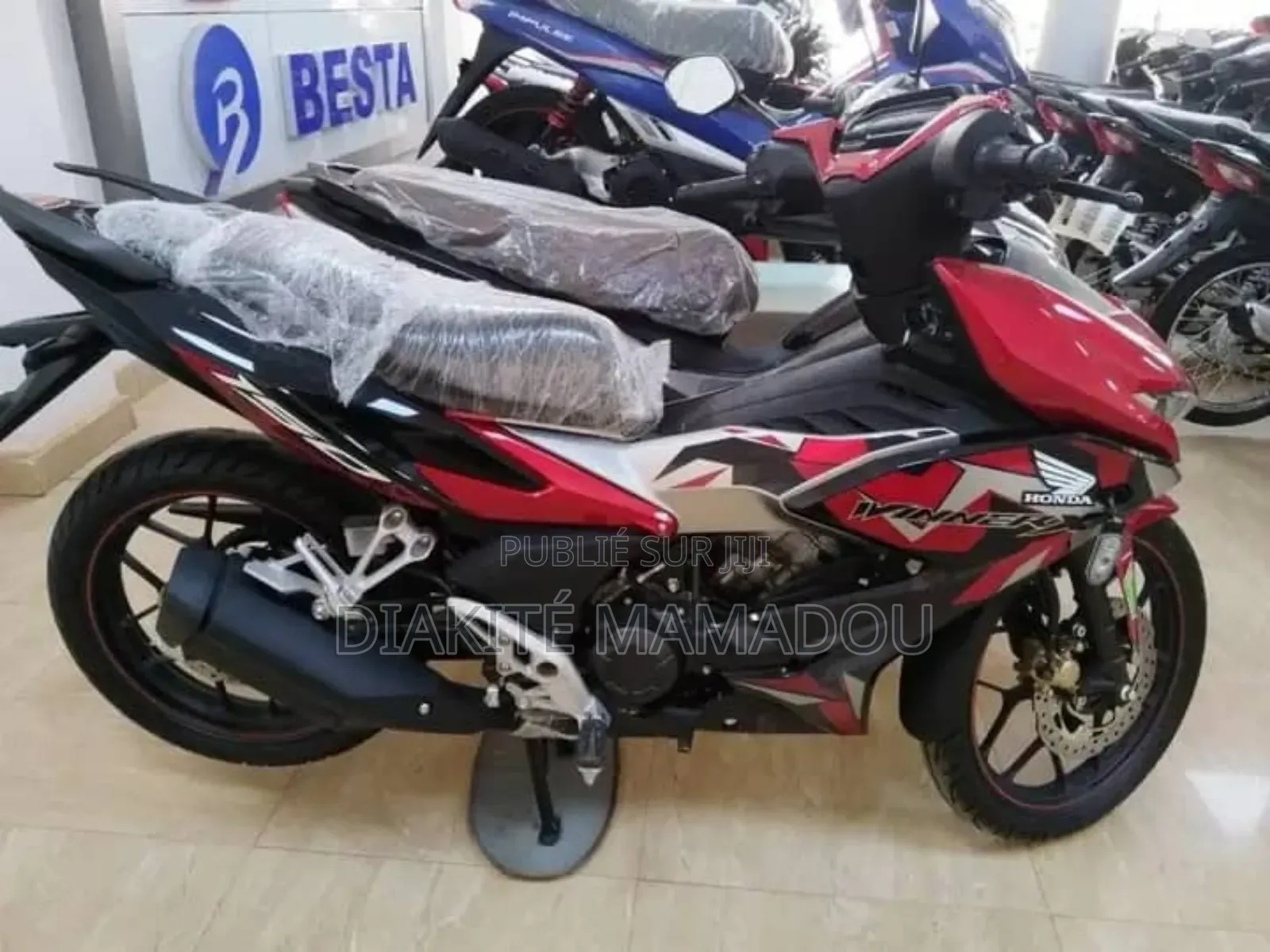 New Honda CB 2025 Black