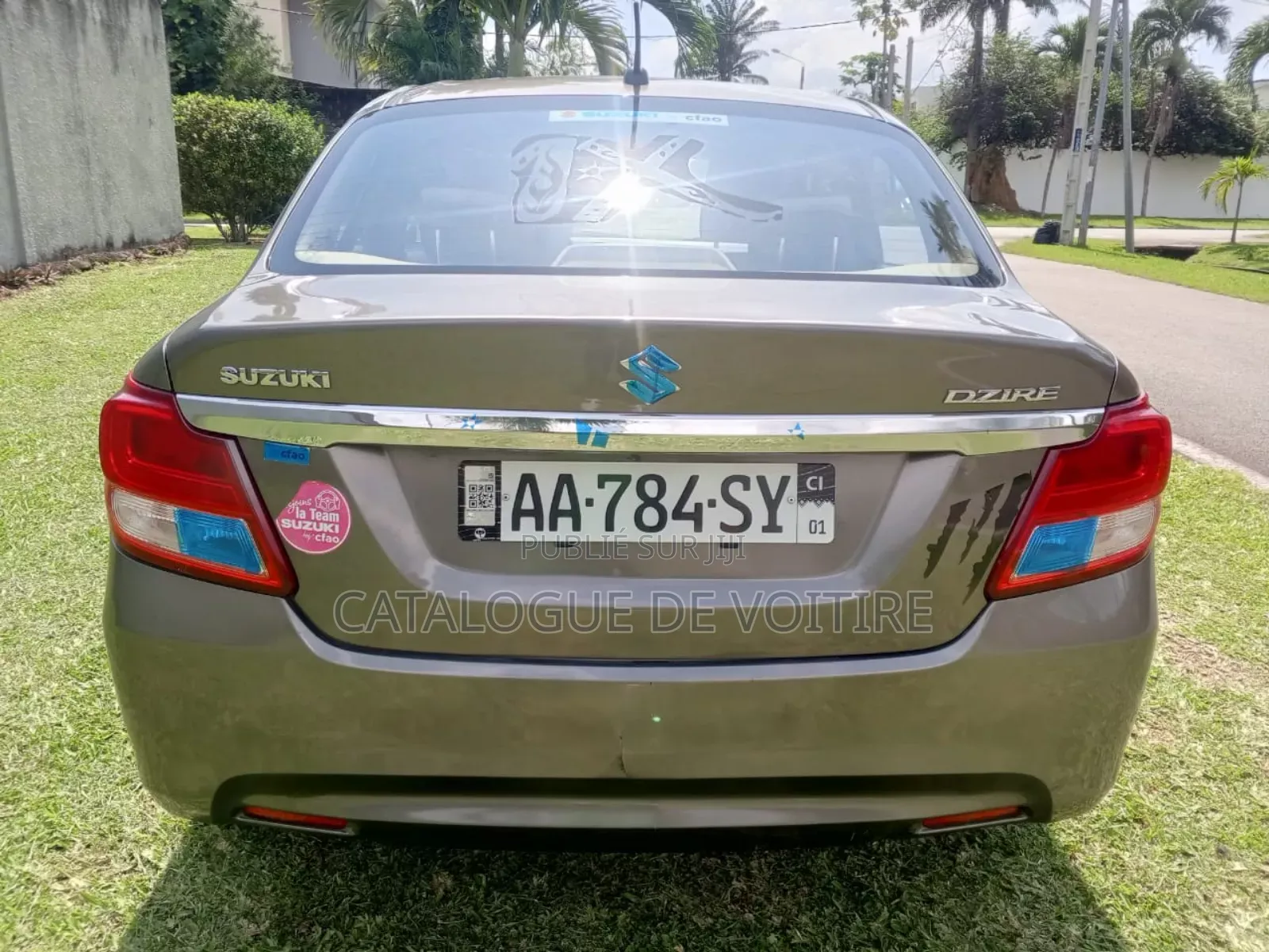 Suzuki Dzire 2025 Gris