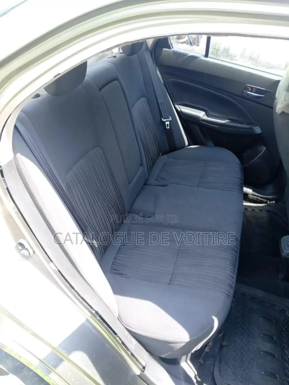 Suzuki Dzire 2025 Gris