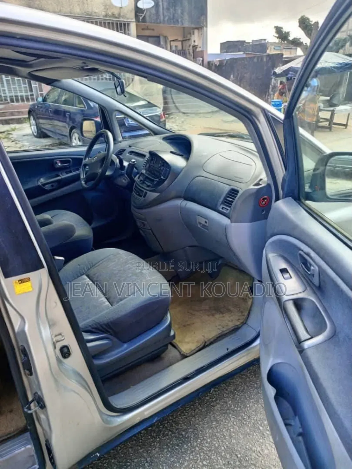 Toyota Previa 2.0 D 2001 Blanc cassé