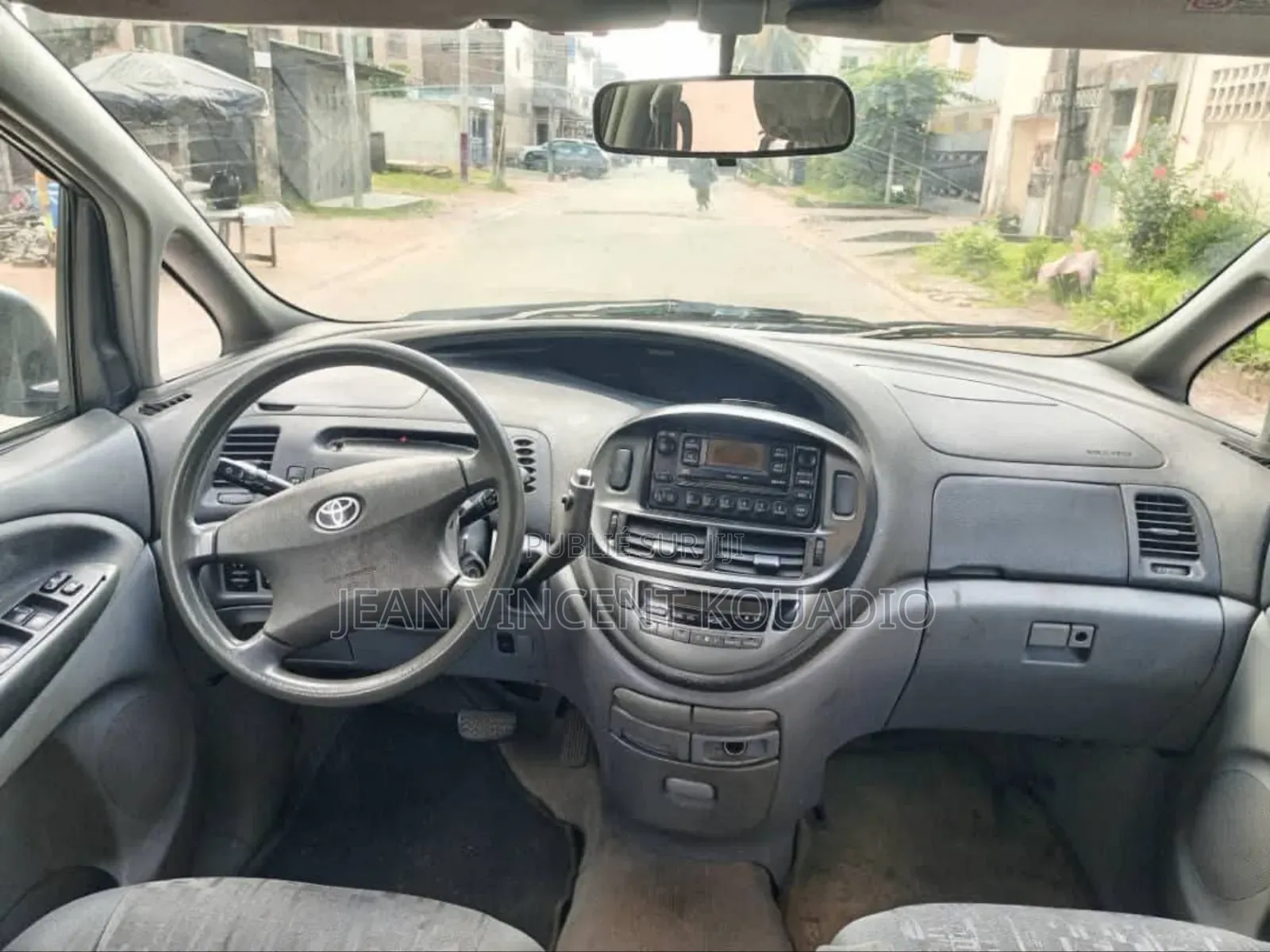 Toyota Previa 2.0 D 2001 Blanc cassé