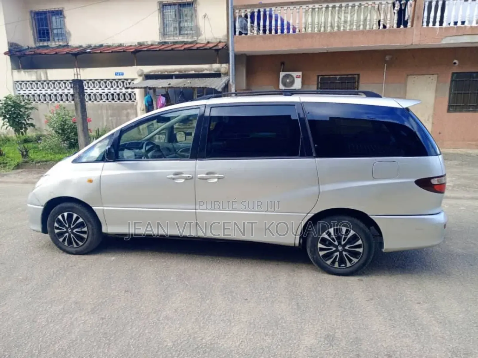 Toyota Previa 2.0 D 2001 Blanc cassé