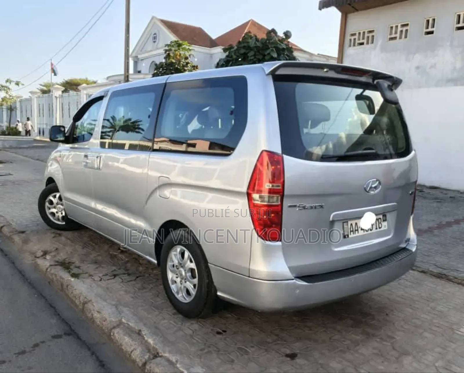 Hyundai H1 2018 Blanc cassé