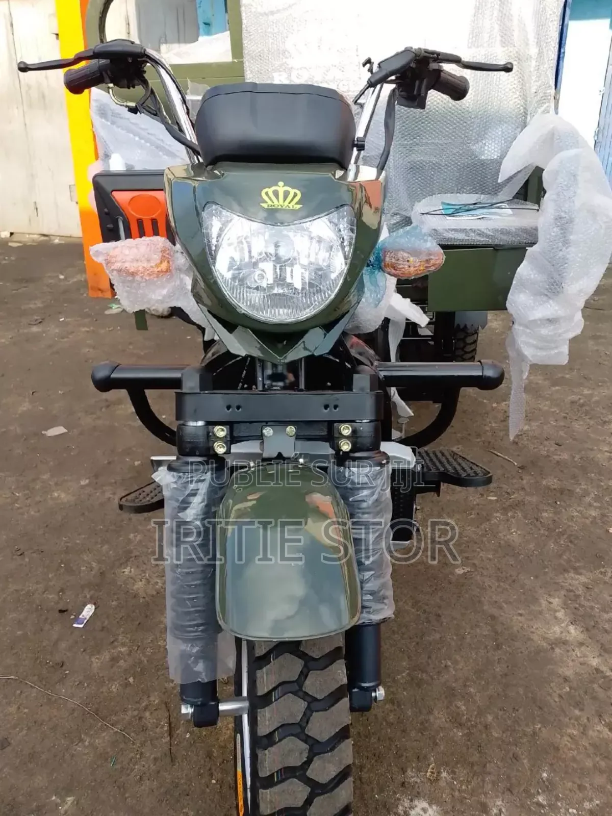 New Royal Moto/Vélomoteurs 2024 Vert