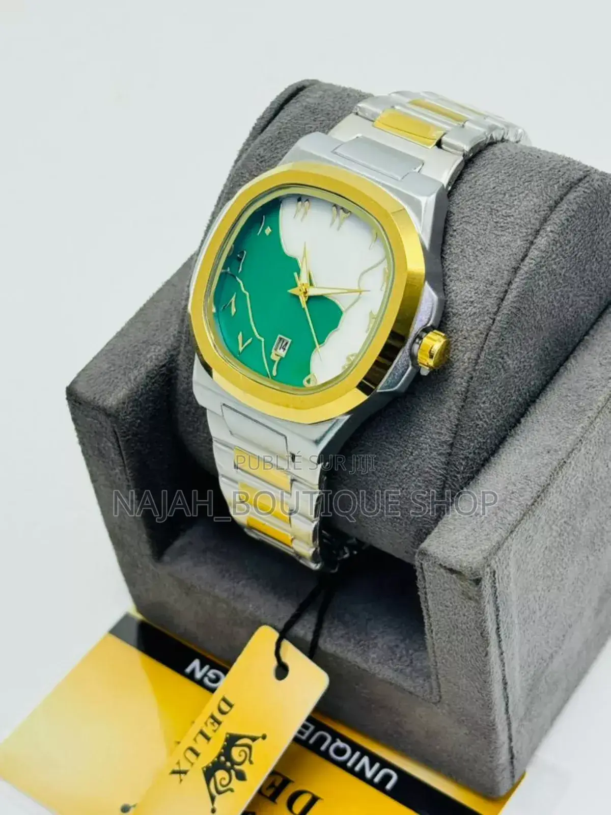 Delux Montre