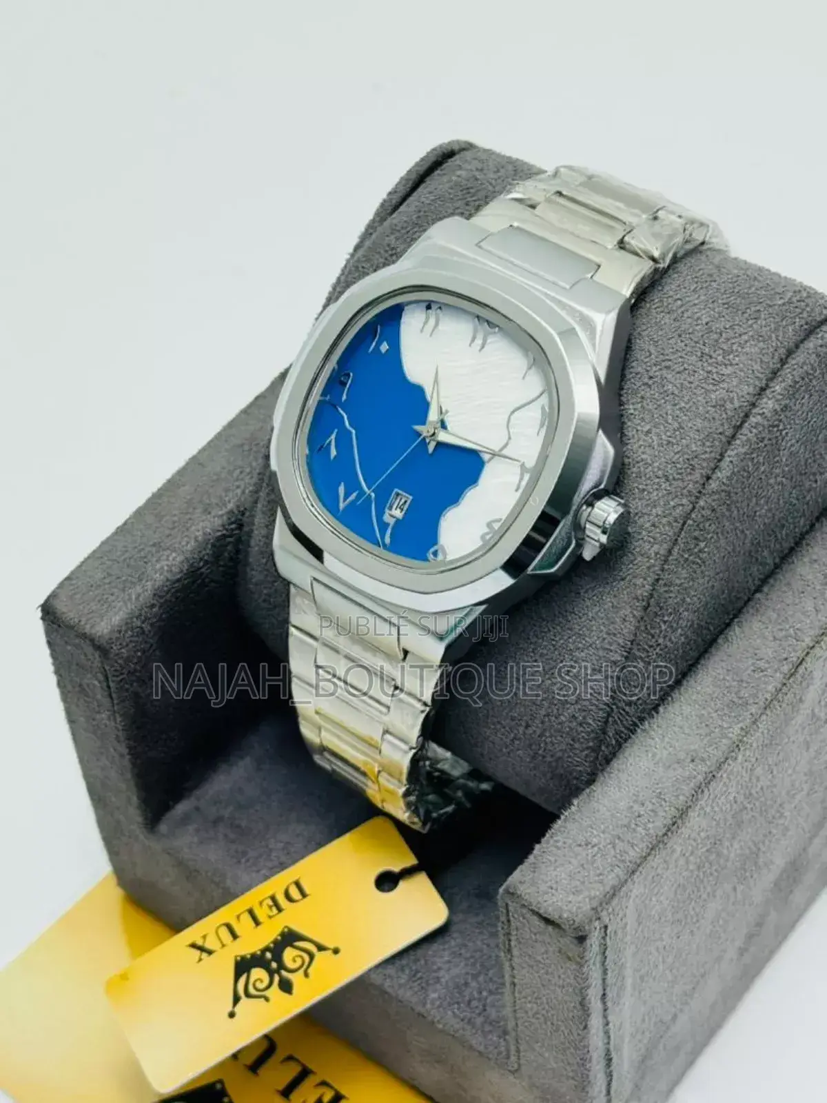 Delux Montre