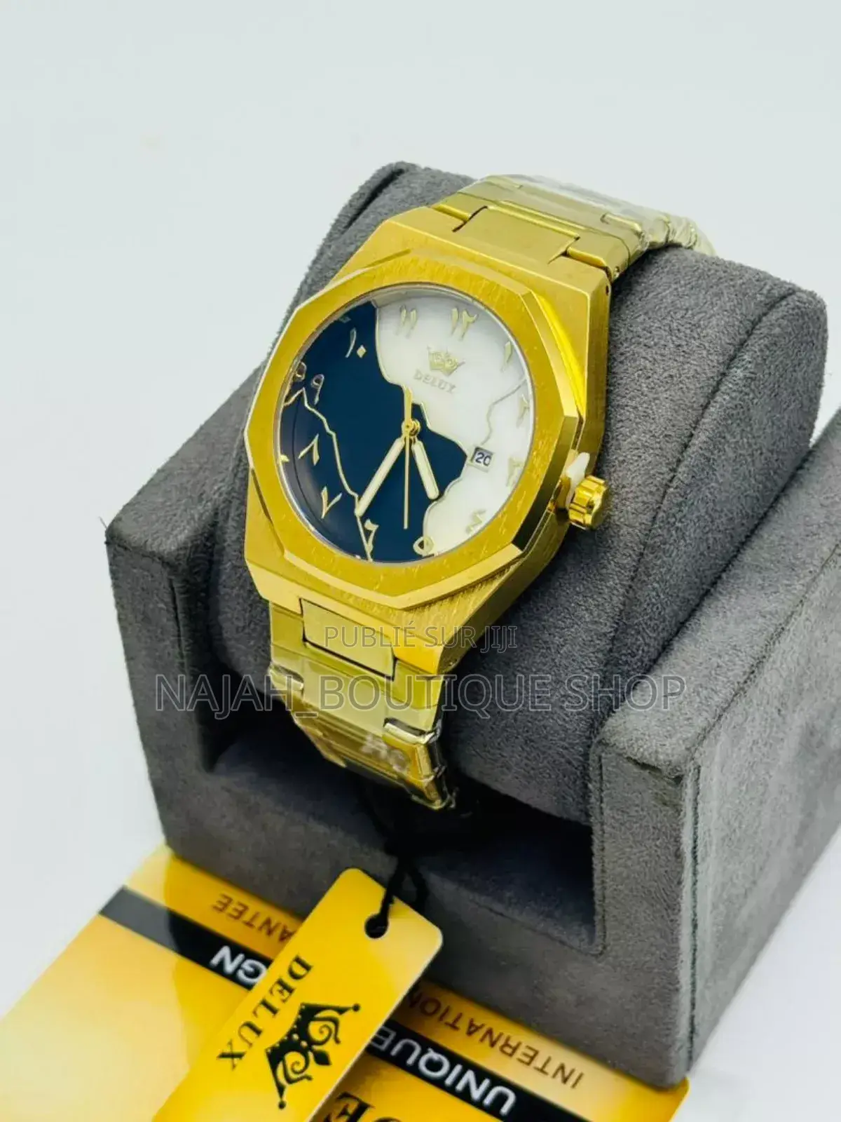 Delux Montre