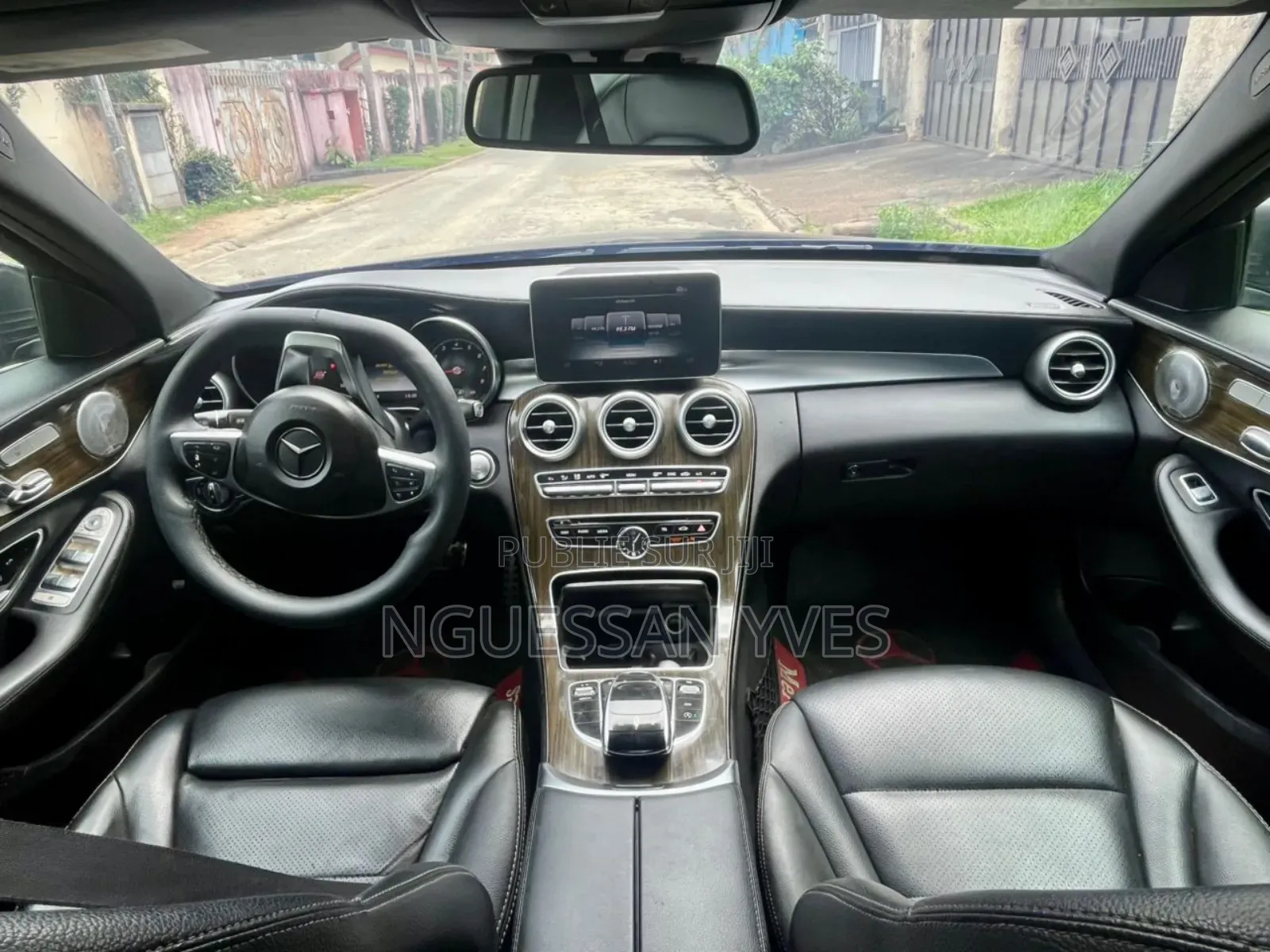 Mercedes-Benz E400 2015 Black