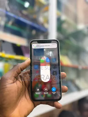 Apple iPhone 11 64 GB Blanc