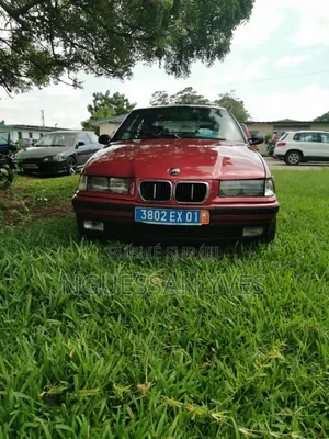 BMW 316i 2000 Rouge