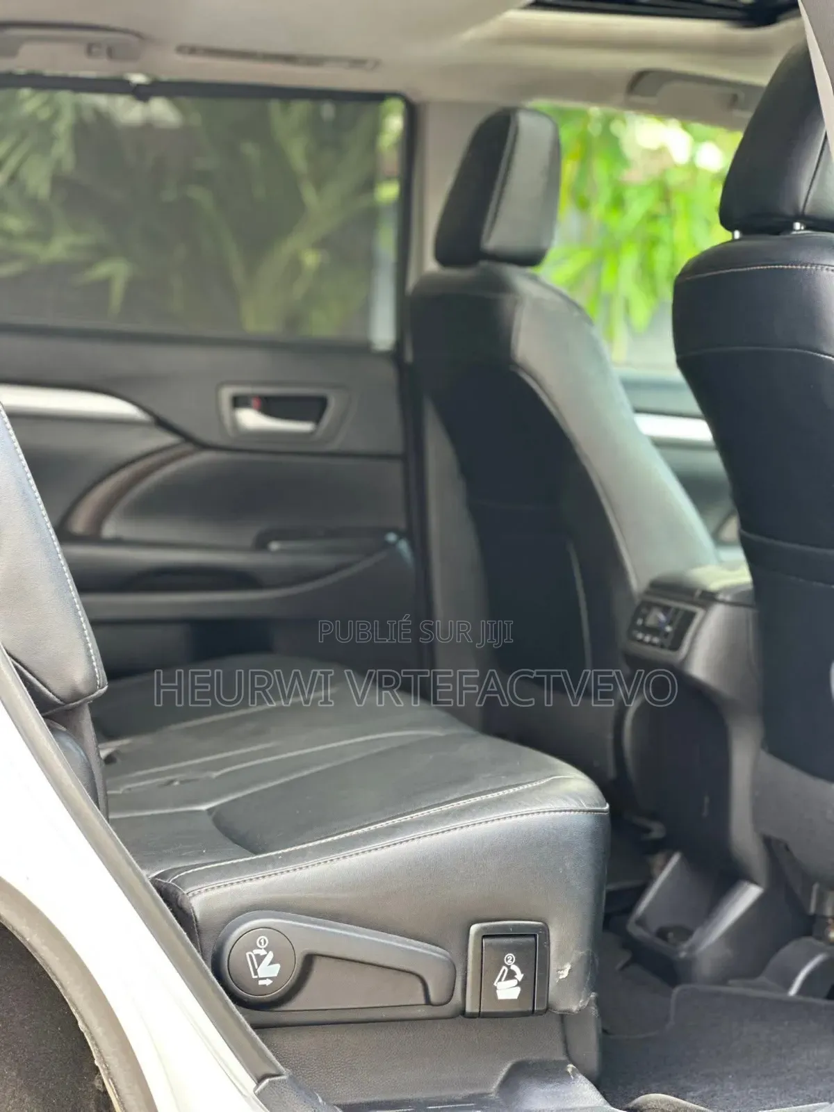 Toyota Highlander XLE 4x2 V6 (3.5L 6cyl 8A) 2018 Blanc