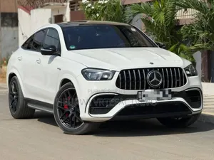 Photo - Mercedes-Benz GLE-Class AMG GLE 63 S 4MATIC 2022 Blanc