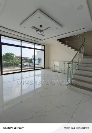 3chbre Duplex dans Wims Groupe, Cocody à Vendre