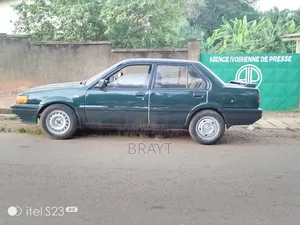 Nissan Sunny B12 Coupe 1.5 1988 Vert